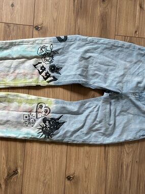 BDG Cowboy Jeans Light Wash Graphic Tie-Dye Black Embellished Art 90s Grunge